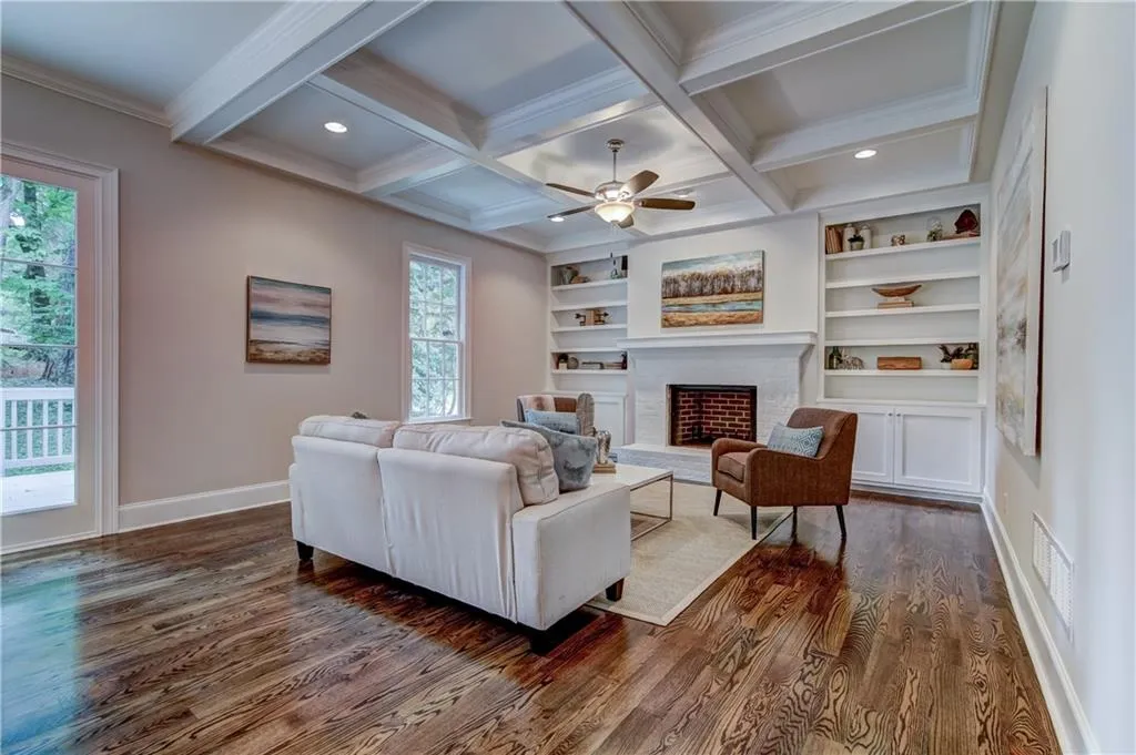 5840 Hilderbrand Drive, Sandy Springs, Georgia 30328, 5 Bedrooms Bedrooms, ,4 BathroomsBathrooms,Residential,Sold,5840 Hilderbrand Drive,5904176
