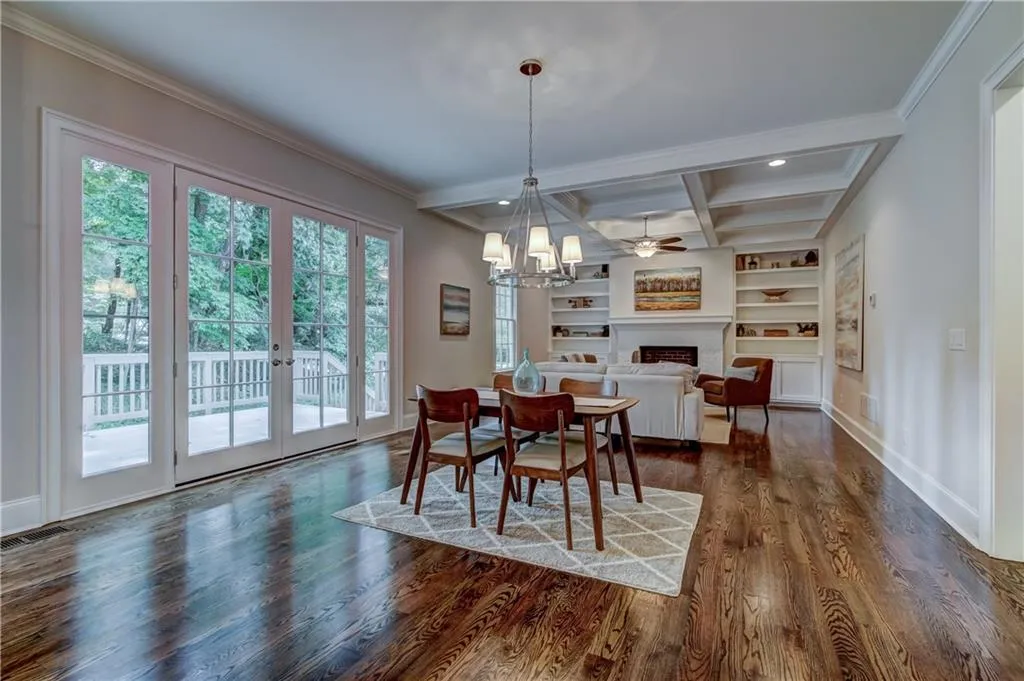 5840 Hilderbrand Drive, Sandy Springs, Georgia 30328, 5 Bedrooms Bedrooms, ,4 BathroomsBathrooms,Residential,Sold,5840 Hilderbrand Drive,5904176