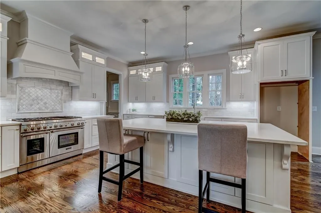 5840 Hilderbrand Drive, Sandy Springs, Georgia 30328, 5 Bedrooms Bedrooms, ,4 BathroomsBathrooms,Residential,Sold,5840 Hilderbrand Drive,5904176
