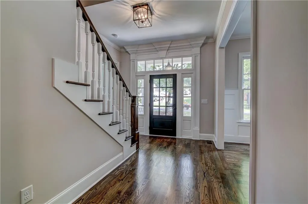 5840 Hilderbrand Drive, Sandy Springs, Georgia 30328, 5 Bedrooms Bedrooms, ,4 BathroomsBathrooms,Residential,Sold,5840 Hilderbrand Drive,5904176