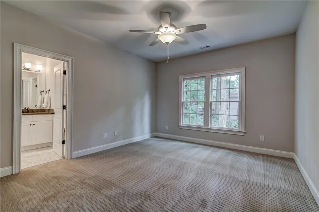 5840 Hilderbrand Drive, Sandy Springs, Georgia 30328, 5 Bedrooms Bedrooms, ,4 BathroomsBathrooms,Residential,Sold,5840 Hilderbrand Drive,5904176