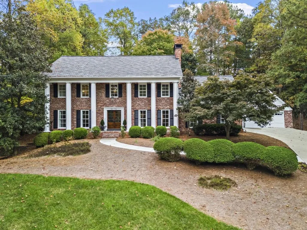 1530 Chaparral Place Ne, Atlanta, Georgia 30350, 5 Bedrooms Bedrooms, ,4 BathroomsBathrooms,Residential,Sold,1530 Chaparral Place Ne,7479645
