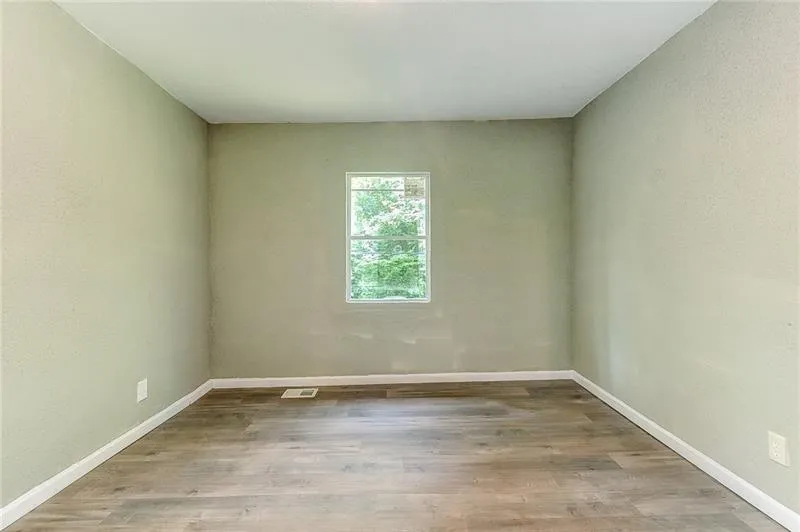 1116 Northwest Drive Nw, Atlanta, Georgia 30318, 5 Bedrooms Bedrooms, 0 ,2 BathroomsBathrooms,Residential,For Sale,1116 Northwest Drive Nw,7753862