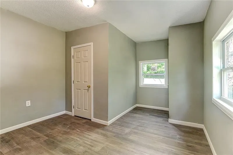 1116 Northwest Drive Nw, Atlanta, Georgia 30318, 5 Bedrooms Bedrooms, 0 ,2 BathroomsBathrooms,Residential,For Sale,1116 Northwest Drive Nw,7753862