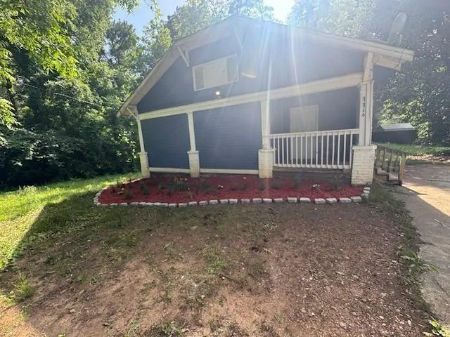 1116 Northwest Drive Nw, Atlanta, Georgia 30318, 5 Bedrooms Bedrooms, 0 ,2 BathroomsBathrooms,Residential,For Sale,1116 Northwest Drive Nw,7753862