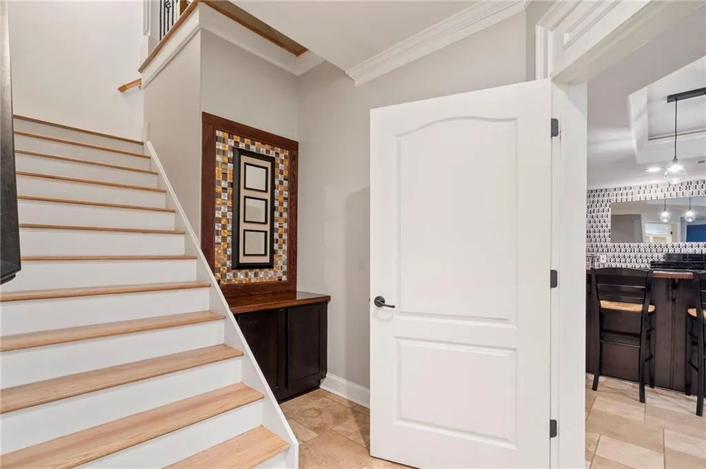 2643 Caldwell Road Ne, Atlanta, Georgia 30319, 6 Bedrooms Bedrooms, ,7 BathroomsBathrooms,Residential,For Sale,2643 Caldwell Road Ne,7664602