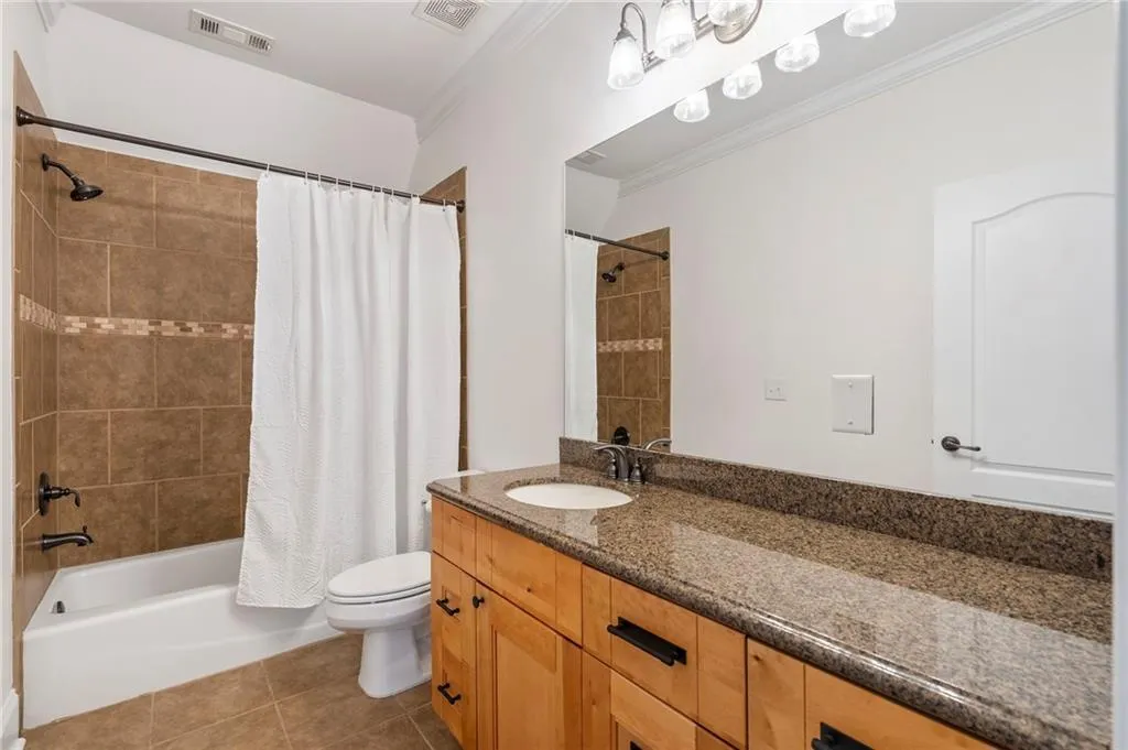 2643 Caldwell Road Ne, Atlanta, Georgia 30319, 6 Bedrooms Bedrooms, ,7 BathroomsBathrooms,Residential,For Sale,2643 Caldwell Road Ne,7664602