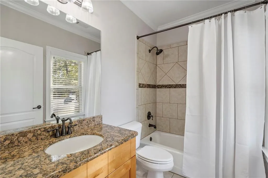 2643 Caldwell Road Ne, Atlanta, Georgia 30319, 6 Bedrooms Bedrooms, ,7 BathroomsBathrooms,Residential,For Sale,2643 Caldwell Road Ne,7664602