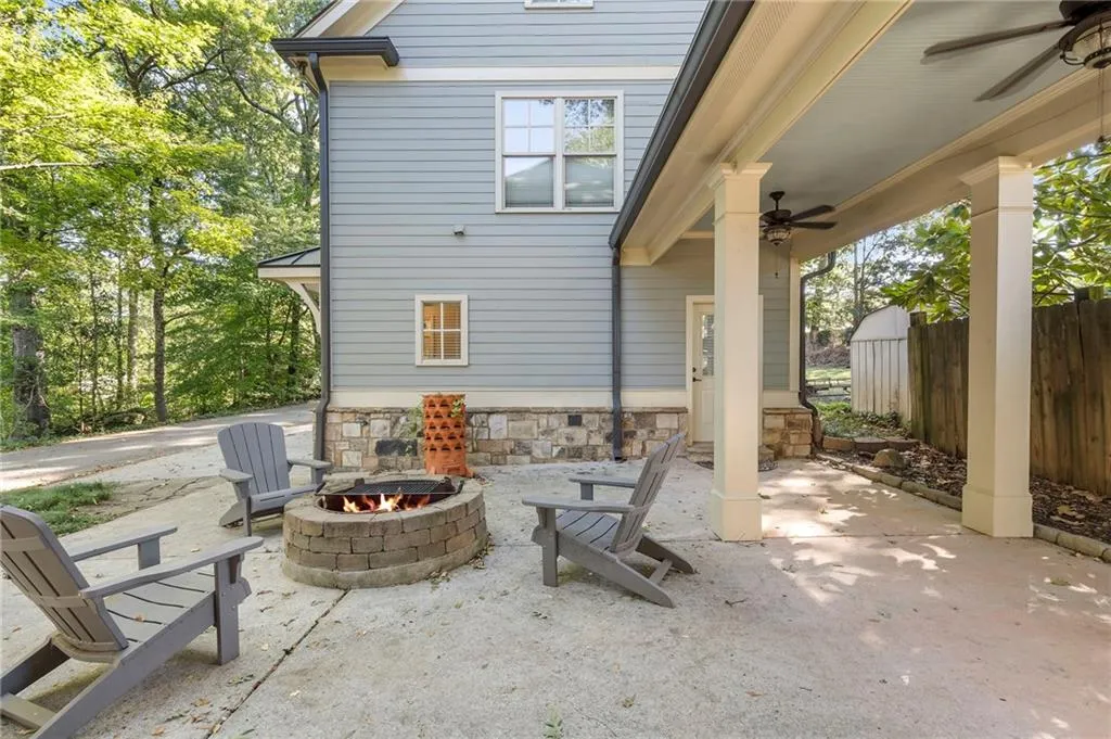2643 Caldwell Road Ne, Atlanta, Georgia 30319, 6 Bedrooms Bedrooms, ,7 BathroomsBathrooms,Residential,For Sale,2643 Caldwell Road Ne,7664602
