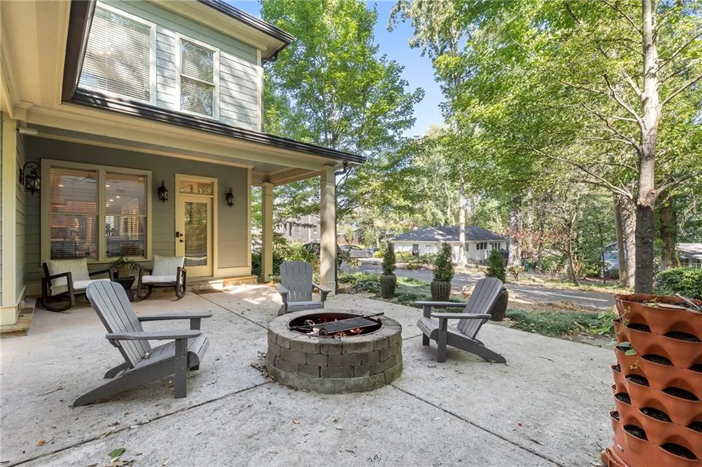 2643 Caldwell Road Ne, Atlanta, Georgia 30319, 6 Bedrooms Bedrooms, ,7 BathroomsBathrooms,Residential,For Sale,2643 Caldwell Road Ne,7664602