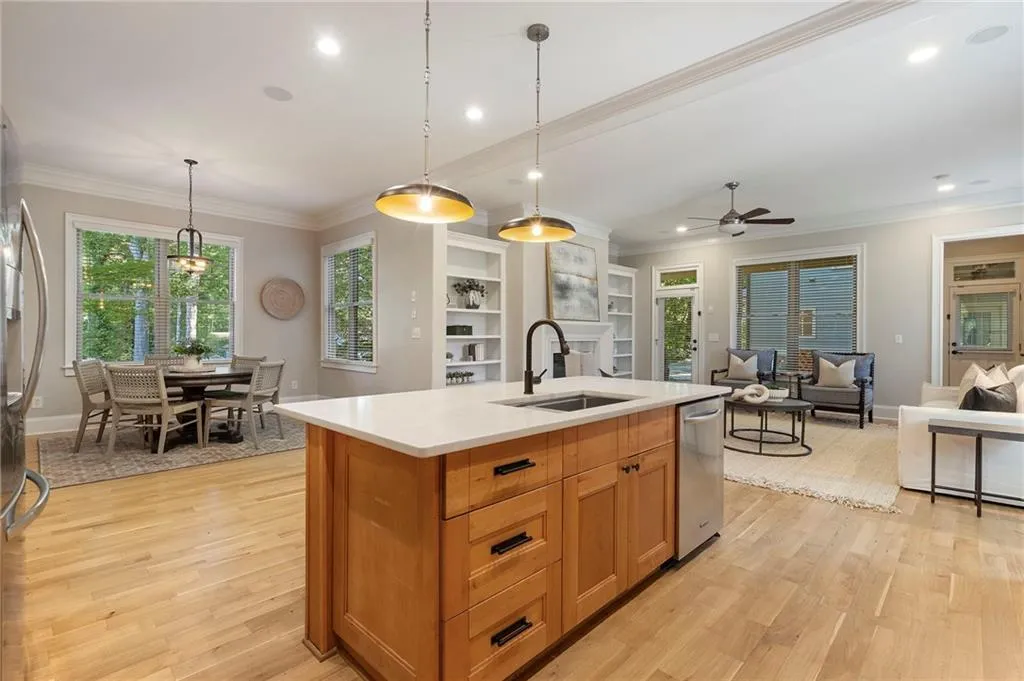 2643 Caldwell Road Ne, Atlanta, Georgia 30319, 6 Bedrooms Bedrooms, ,7 BathroomsBathrooms,Residential,For Sale,2643 Caldwell Road Ne,7664602