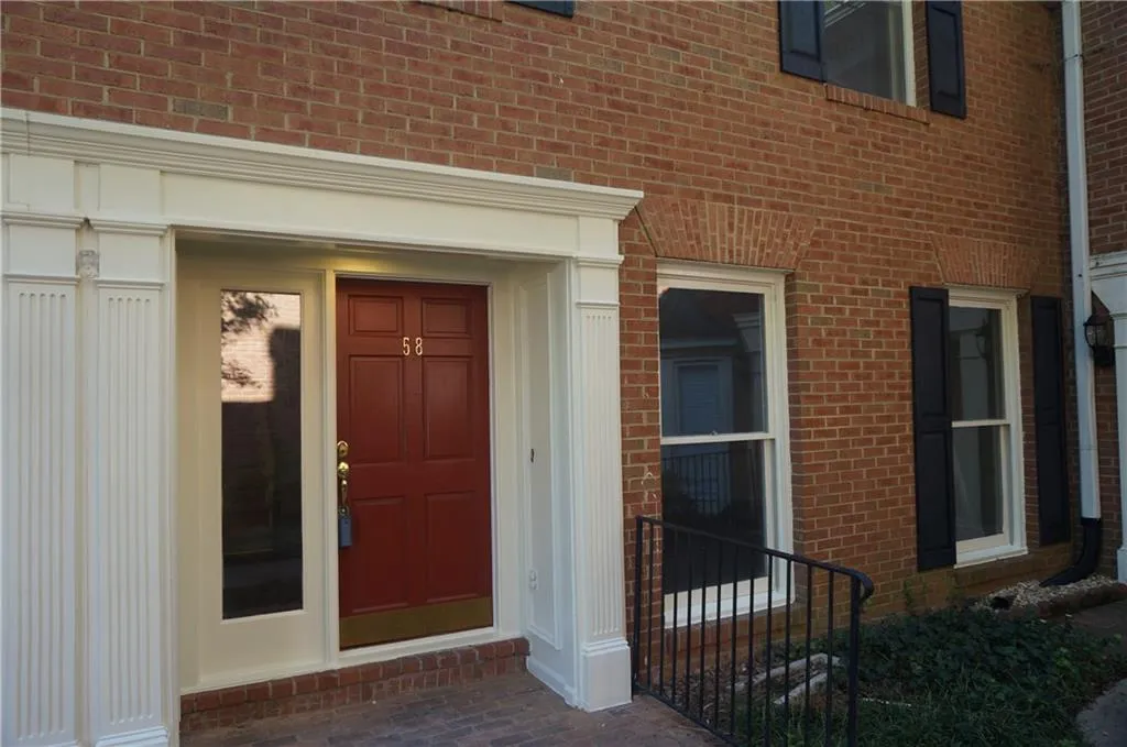 58 Mount Vernon Circle, Atlanta, Georgia 30338, 3 Bedrooms Bedrooms, ,2 BathroomsBathrooms,Residential,Sold,58 Mount Vernon Circle,5751853