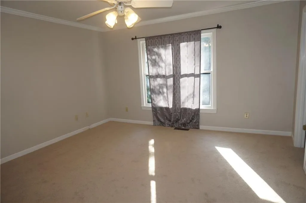 58 Mount Vernon Circle, Atlanta, Georgia 30338, 3 Bedrooms Bedrooms, ,2 BathroomsBathrooms,Residential,Sold,58 Mount Vernon Circle,5751853
