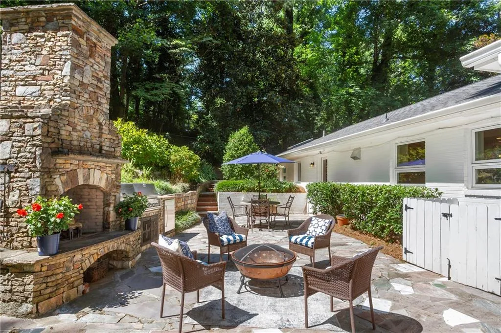 4822 Lake Forrest Drive, Atlanta, Georgia 30342, 4 Bedrooms Bedrooms, ,3 BathroomsBathrooms,Residential,Sold,4822 Lake Forrest Drive,6903538