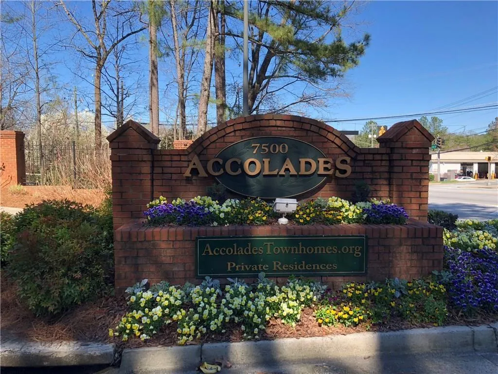 7500 Roswell Road Unit 22, Sandy Springs, Georgia 30350, 2 Bedrooms Bedrooms, ,2 BathroomsBathrooms,Residential,Sold,7500 Roswell Road Unit 22,6022764