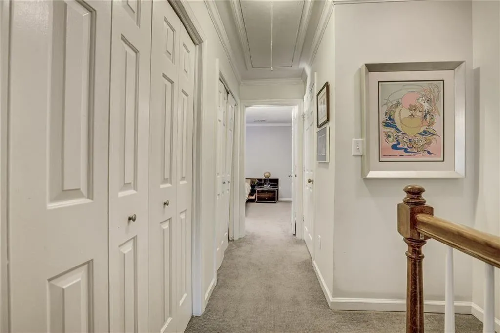 7500 Roswell Road Unit 22, Sandy Springs, Georgia 30350, 2 Bedrooms Bedrooms, ,2 BathroomsBathrooms,Residential,Sold,7500 Roswell Road Unit 22,6022764