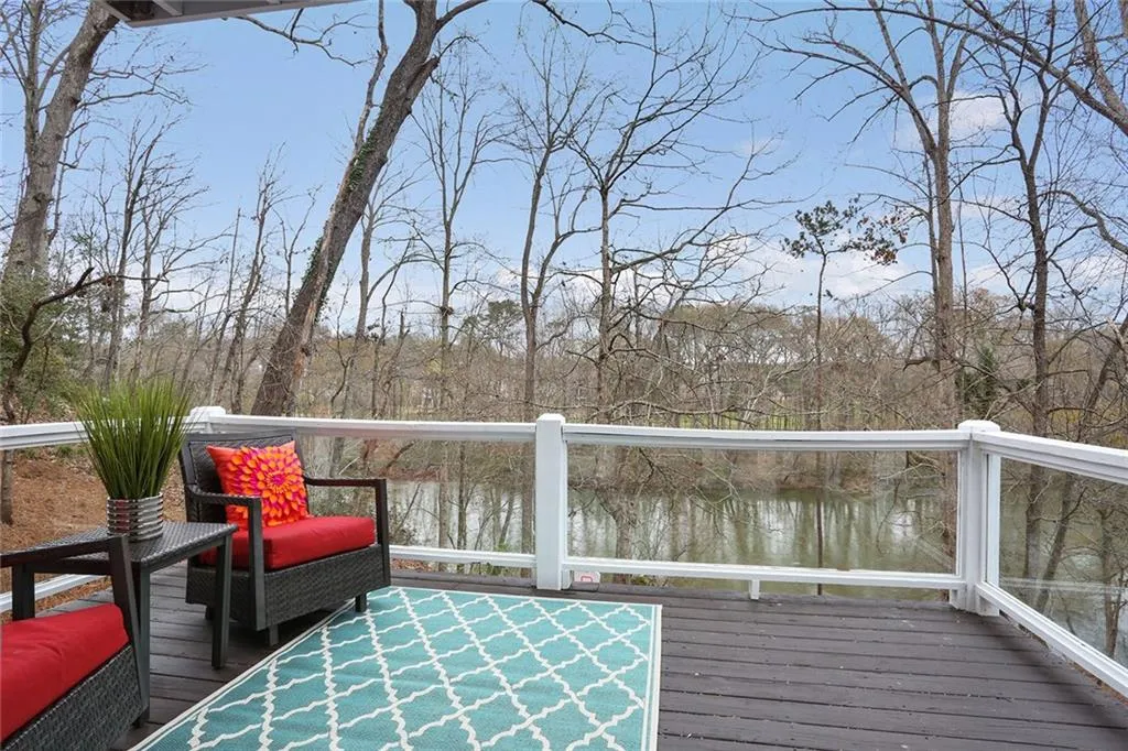 7325 Chattahoochee Bluff Drive, Sandy Springs, Georgia 30350, 5 Bedrooms Bedrooms, ,3 BathroomsBathrooms,Residential,Sold,7325 Chattahoochee Bluff Drive,5994862