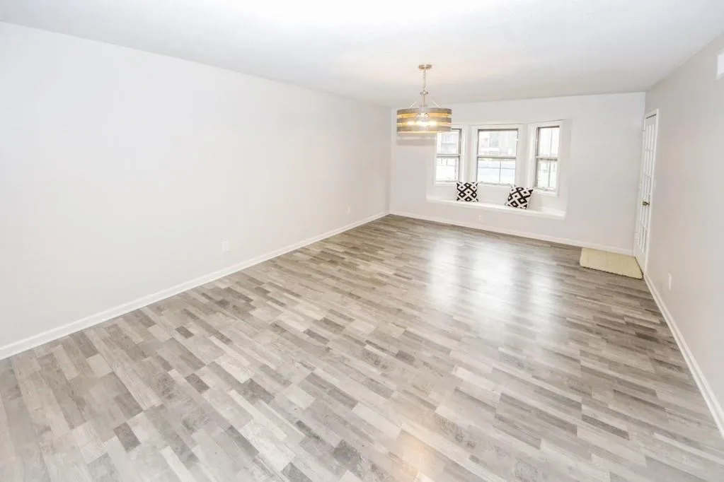 6851 Roswell Road Unit G-14, Sandy Springs, Georgia 30328, 3 Bedrooms Bedrooms, ,2 BathroomsBathrooms,Residential,Sold,6851 Roswell Road Unit G-14,6661336
