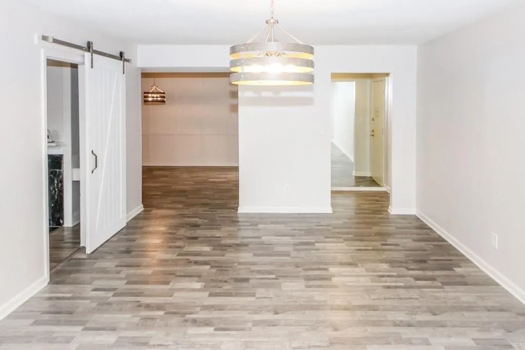 6851 Roswell Road Unit G-14, Sandy Springs, Georgia 30328, 3 Bedrooms Bedrooms, ,2 BathroomsBathrooms,Residential,Sold,6851 Roswell Road Unit G-14,6661336