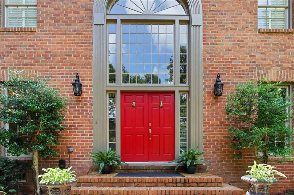 6100 River Chase Circle, Atlanta, Georgia 30328, 6 Bedrooms Bedrooms, ,5 BathroomsBathrooms,Residential,Sold,6100 River Chase Circle,6935659
