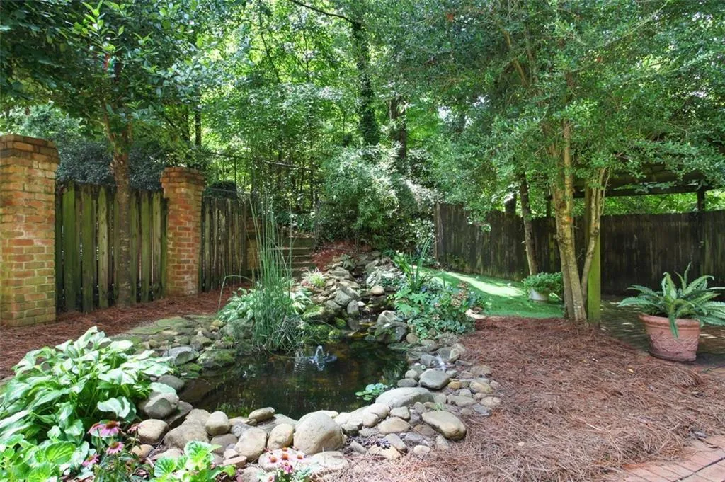 6100 River Chase Circle, Atlanta, Georgia 30328, 6 Bedrooms Bedrooms, ,5 BathroomsBathrooms,Residential,Sold,6100 River Chase Circle,6935659