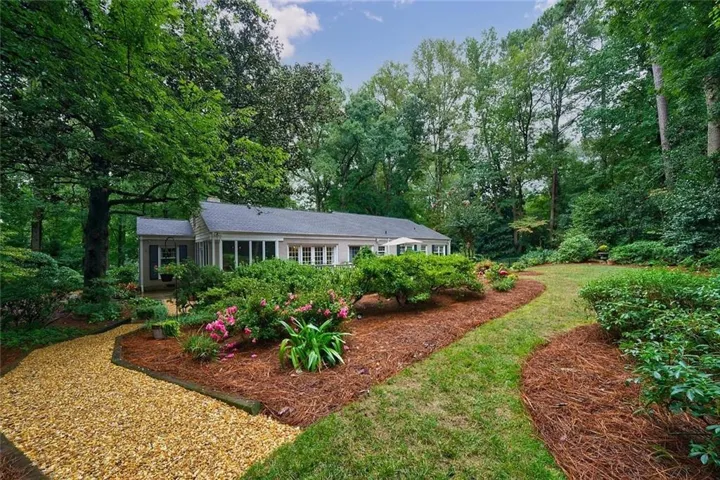 3952 Club Drive Ne, Atlanta, Georgia 30319