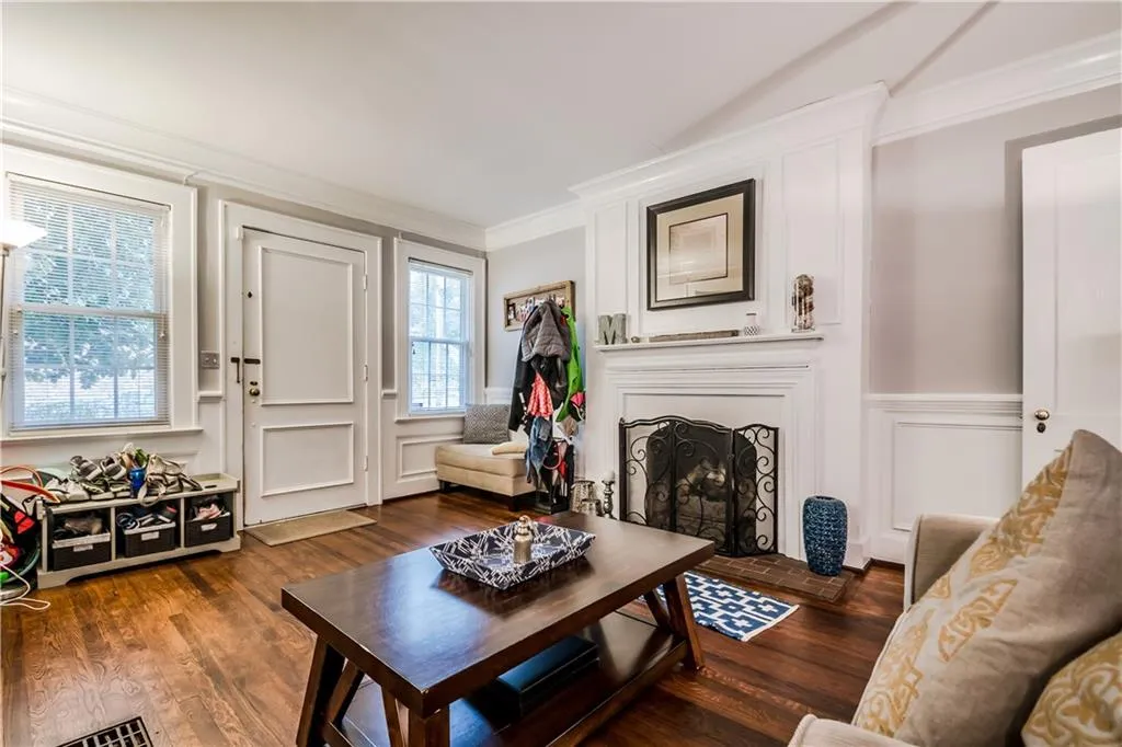 1826 Monroe Drive, Atlanta, Georgia 30324, 3 Bedrooms Bedrooms, ,1 BathroomBathrooms,Residential,Sold,1826 Monroe Drive,5838368