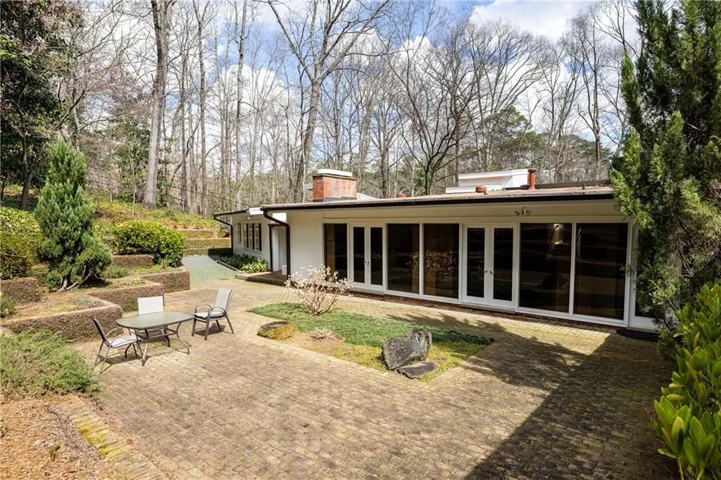 View to back of the home