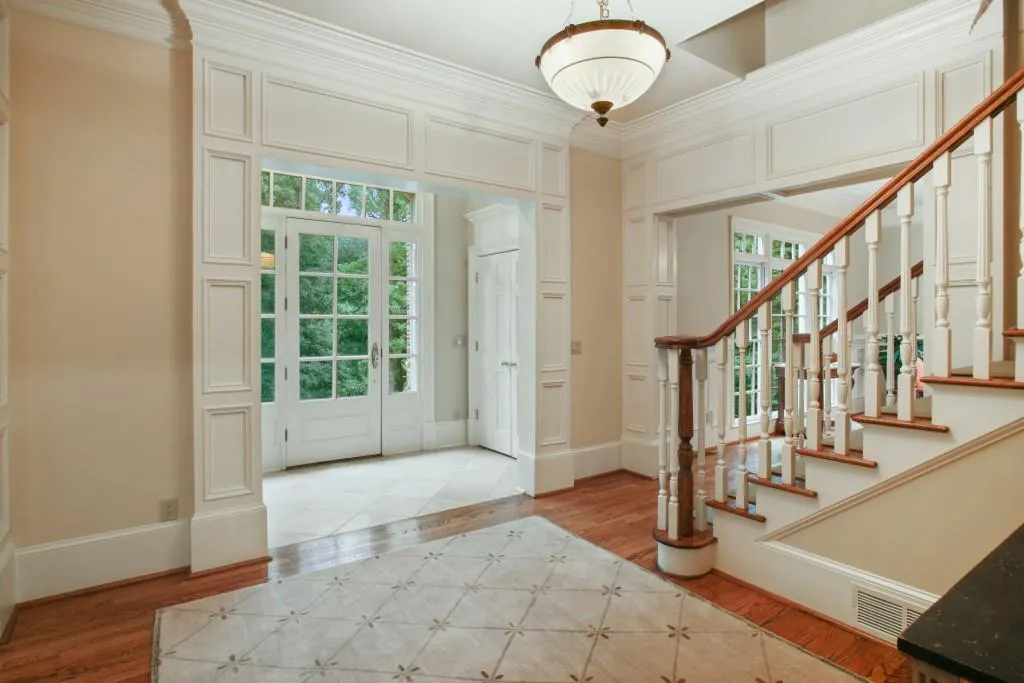 4412 Club Drive Ne, Atlanta, Georgia 30319, 5 Bedrooms Bedrooms, ,4 BathroomsBathrooms,Residential,Sold,4412 Club Drive Ne,5707207
