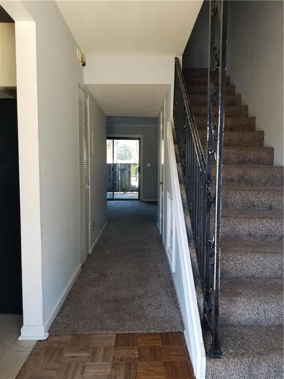 5689 Kingsport Drive, Sandy Springs, Georgia 30342, 2 Bedrooms Bedrooms, ,1 BathroomBathrooms,Residential,Sold,5689 Kingsport Drive,6800148