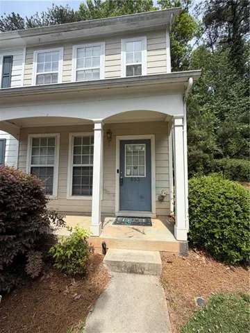 893 Redwood Drive, Norcross, Georgia 30093