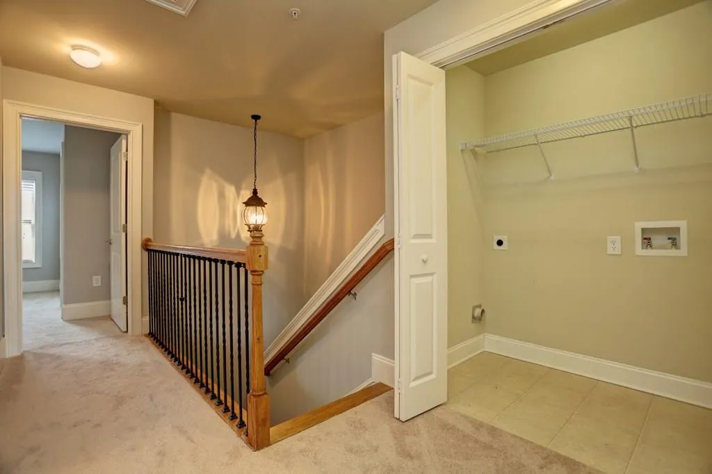 823 Perennial Drive, Sandy Springs, Georgia 30328, 3 Bedrooms Bedrooms, ,2 BathroomsBathrooms,Residential,Sold,823 Perennial Drive,5737498