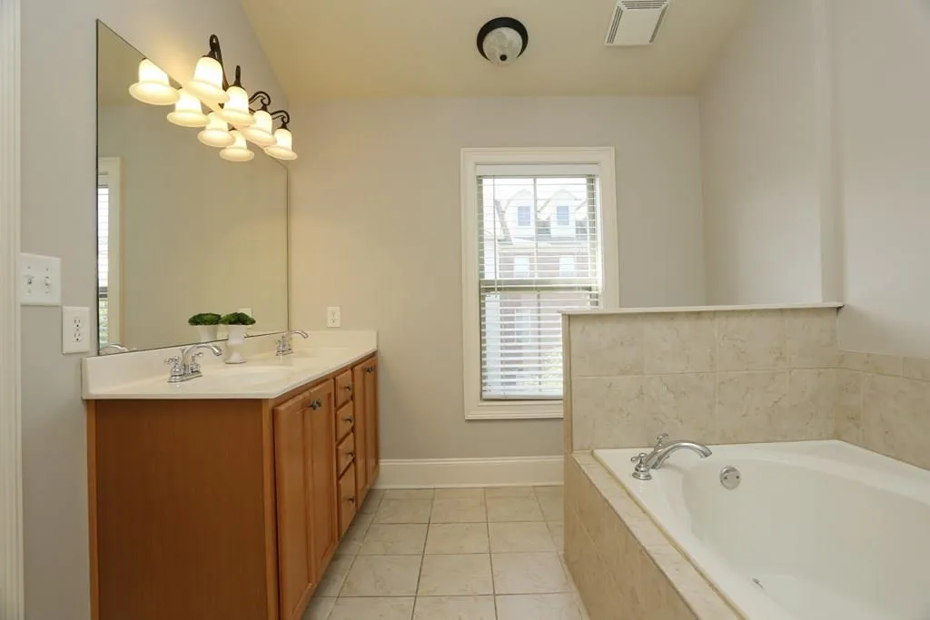 823 Perennial Drive, Sandy Springs, Georgia 30328, 3 Bedrooms Bedrooms, ,2 BathroomsBathrooms,Residential,Sold,823 Perennial Drive,5737498