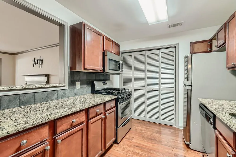 1408 Gettysburg Place, Sandy Springs, Georgia 30350, 2 Bedrooms Bedrooms, ,2 BathroomsBathrooms,Residential,Sold,1408 Gettysburg Place,6995520 1408 Gettysburg Place, Sandy Springs, Georgia 30350, 2 Bedrooms Bedrooms, ,2 BathroomsBathrooms,Residential,Sold,1408 Gettysburg Place,6995520