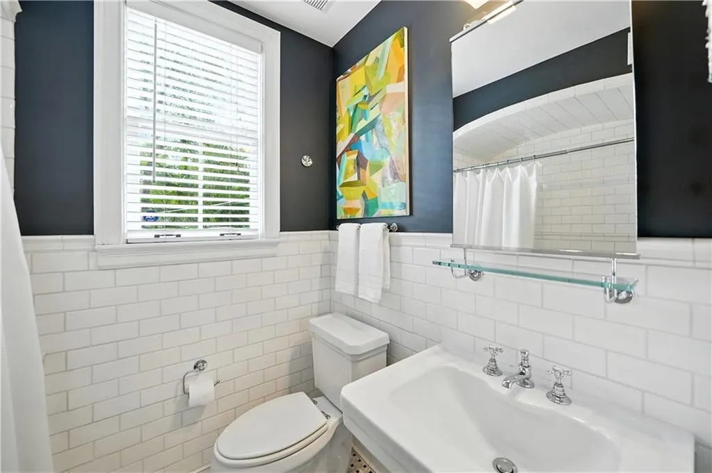 77 Peachtree Memorial Drive Nw Unit 2, Atlanta, Georgia 30309, 2 Bedrooms Bedrooms, ,2 BathroomsBathrooms,Residential,For Sale,77 Peachtree Memorial Drive Nw Unit 2,7632735
