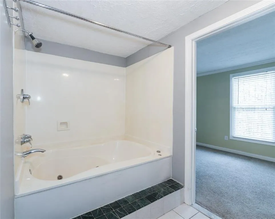 8865 Roberts Drive, Atlanta, Georgia 30350, 2 Bedrooms Bedrooms, ,2 BathroomsBathrooms,Residential,Sold,8865 Roberts Drive,5648583