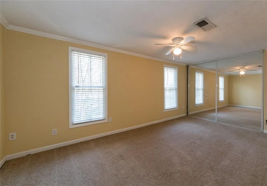 8865 Roberts Drive, Atlanta, Georgia 30350, 2 Bedrooms Bedrooms, ,2 BathroomsBathrooms,Residential,Sold,8865 Roberts Drive,5648583