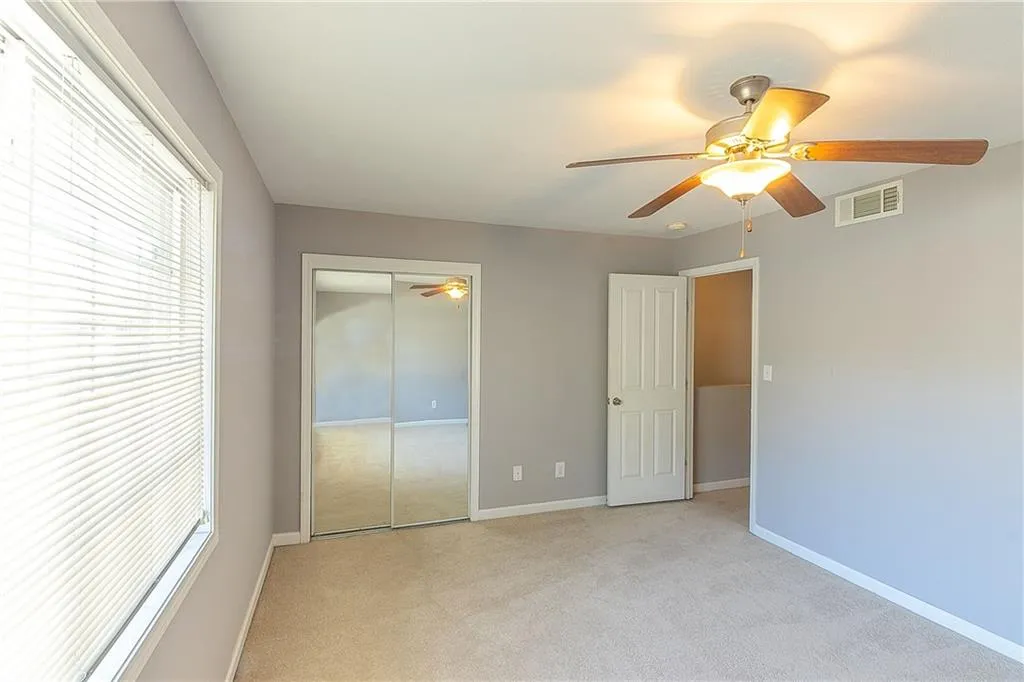 6940 Roswell Road Unit 7f, Atlanta, Georgia 30328, 3 Bedrooms Bedrooms, ,1 BathroomBathrooms,Residential,Sold,6940 Roswell Road Unit 7f,6690191