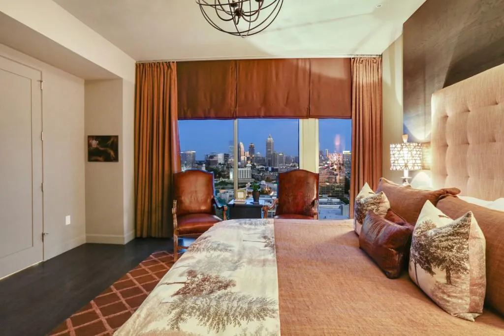 1820 Peachtree Street Unit 1702, Atlanta, Georgia 30309, 3 Bedrooms Bedrooms, ,3 BathroomsBathrooms,Residential,Sold,1820 Peachtree Street Unit 1702,5707317