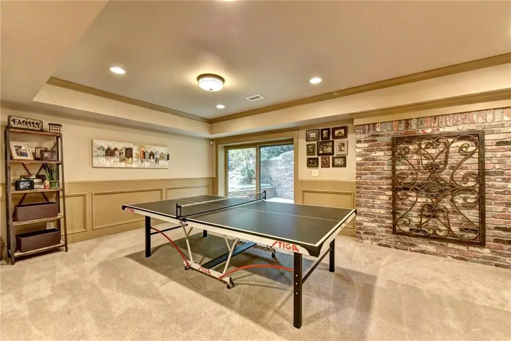 175 Churchill Drive, Sandy Springs, Georgia 30350, 6 Bedrooms Bedrooms, ,5 BathroomsBathrooms,Residential,Sold,175 Churchill Drive,5977666