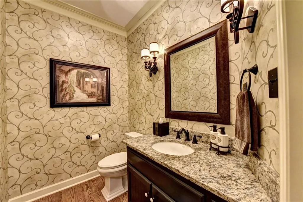 175 Churchill Drive, Sandy Springs, Georgia 30350, 6 Bedrooms Bedrooms, ,5 BathroomsBathrooms,Residential,Sold,175 Churchill Drive,5977666