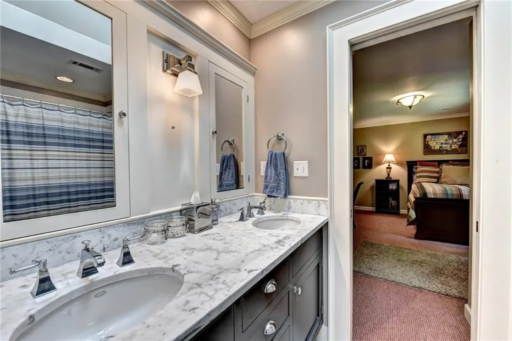 175 Churchill Drive, Sandy Springs, Georgia 30350, 6 Bedrooms Bedrooms, ,5 BathroomsBathrooms,Residential,Sold,175 Churchill Drive,5977666