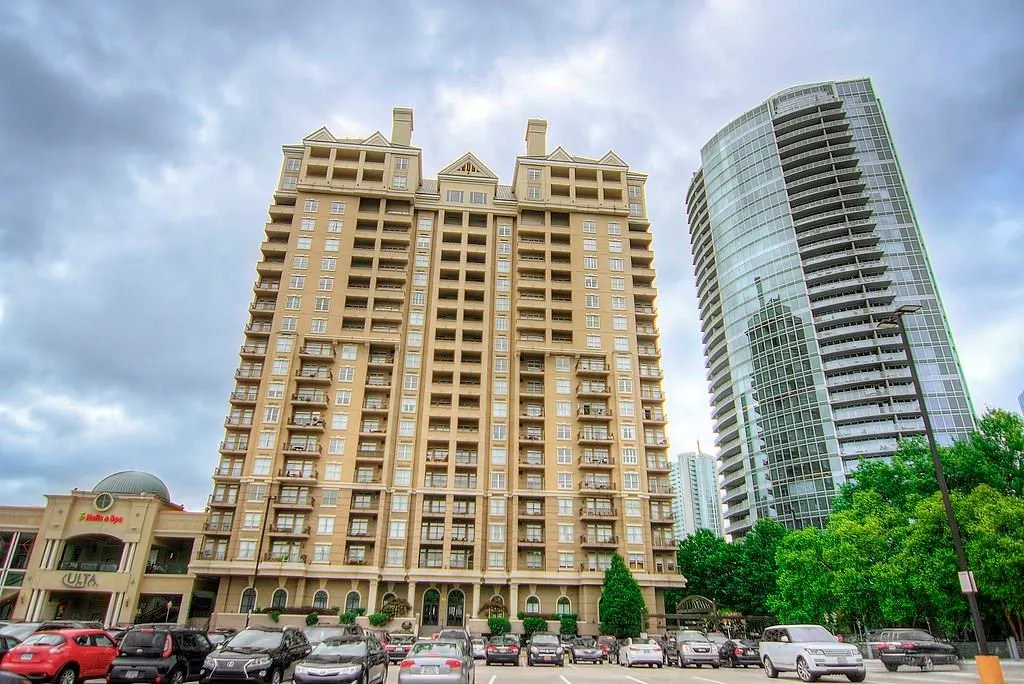 3334 Peachtree Road Ne Unit 410, Atlanta, Georgia 30326, 1 Bedroom Bedrooms, ,1 BathroomBathrooms,Residential,Sold,3334 Peachtree Road Ne Unit 410,5874116