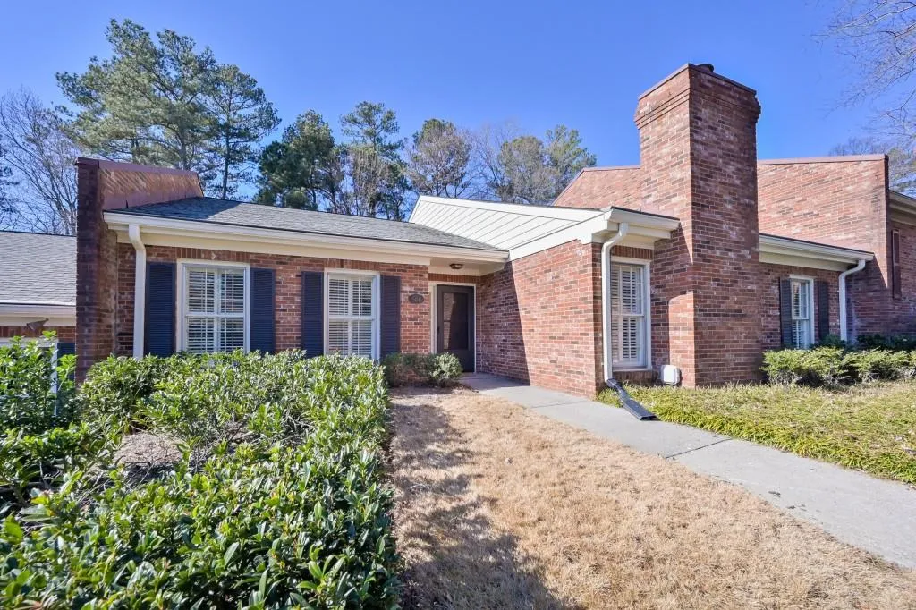 506 The North Chace Ne, Sandy Springs, Georgia 30328, 3 Bedrooms Bedrooms, ,2 BathroomsBathrooms,Residential,Sold,506 The North Chace Ne,6841312