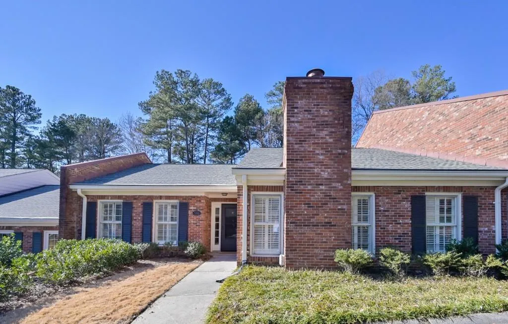506 The North Chace Ne, Sandy Springs, Georgia 30328, 3 Bedrooms Bedrooms, ,2 BathroomsBathrooms,Residential,Sold,506 The North Chace Ne,6841312