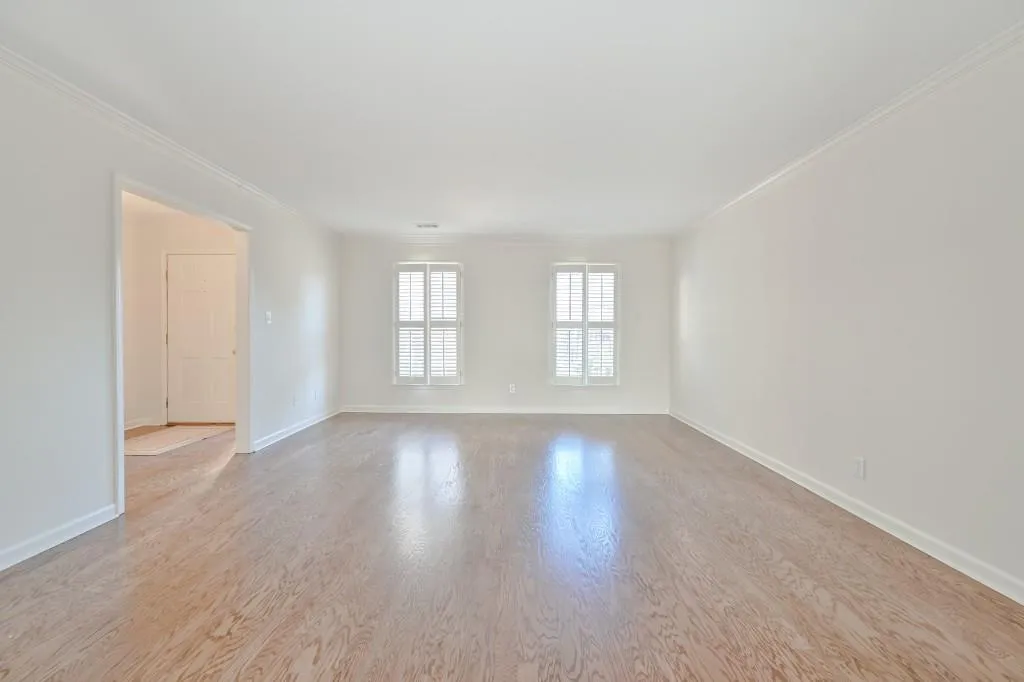 506 The North Chace Ne, Sandy Springs, Georgia 30328, 3 Bedrooms Bedrooms, ,2 BathroomsBathrooms,Residential,Sold,506 The North Chace Ne,6841312
