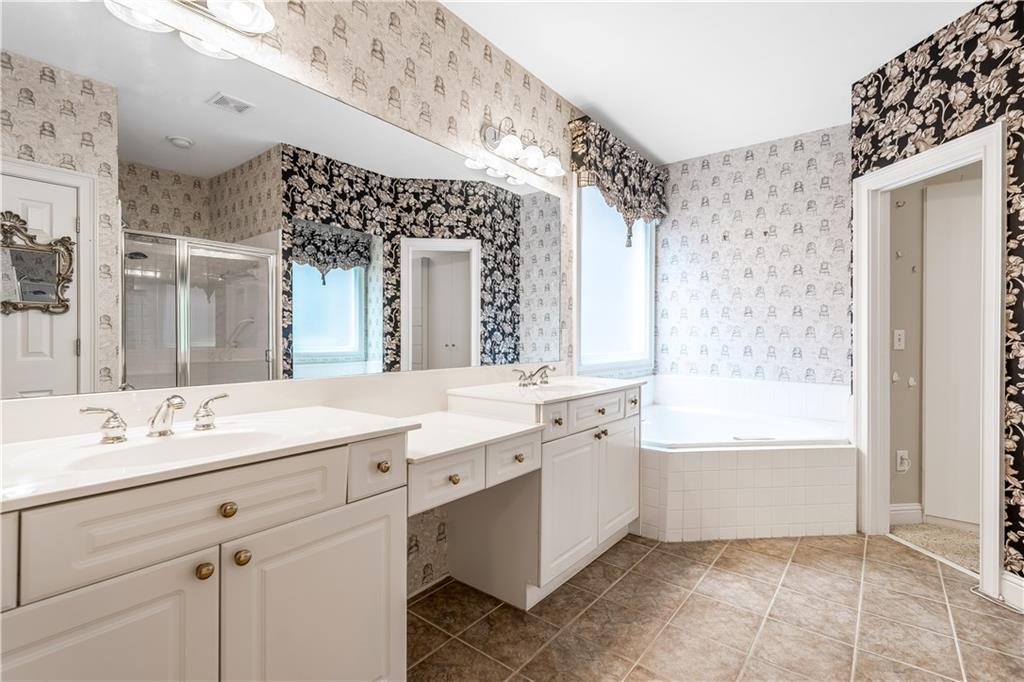 6285 Glen Oaks Lane, Sandy Springs, Georgia 30328, 4 Bedrooms Bedrooms, ,3 BathroomsBathrooms,Residential,Sold,6285 Glen Oaks Lane,7266869