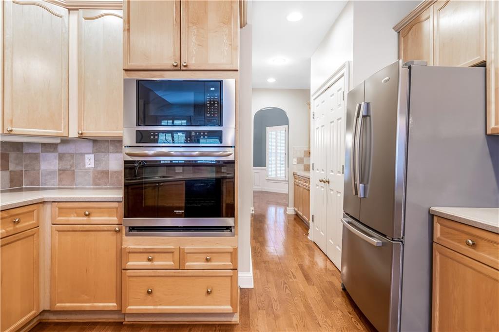 6285 Glen Oaks Lane, Sandy Springs, Georgia 30328, 4 Bedrooms Bedrooms, ,3 BathroomsBathrooms,Residential,Sold,6285 Glen Oaks Lane,7266869