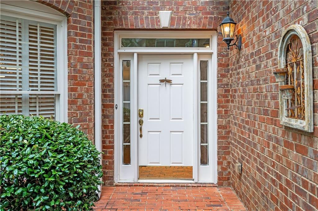 6285 Glen Oaks Lane, Sandy Springs, Georgia 30328, 4 Bedrooms Bedrooms, ,3 BathroomsBathrooms,Residential,Sold,6285 Glen Oaks Lane,7266869