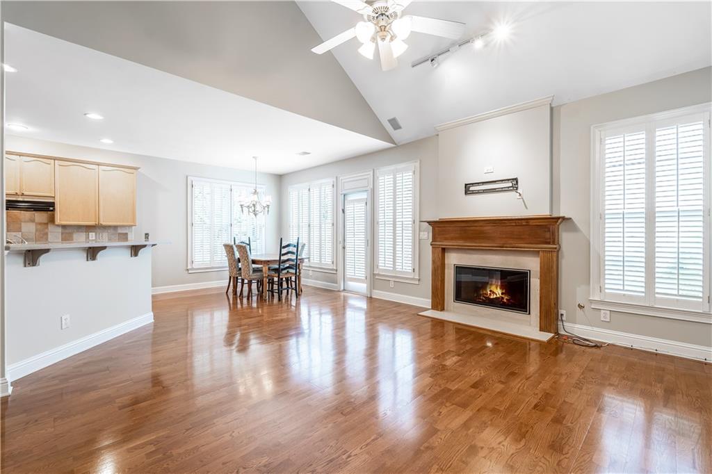 6285 Glen Oaks Lane, Sandy Springs, Georgia 30328, 4 Bedrooms Bedrooms, ,3 BathroomsBathrooms,Residential,Sold,6285 Glen Oaks Lane,7266869